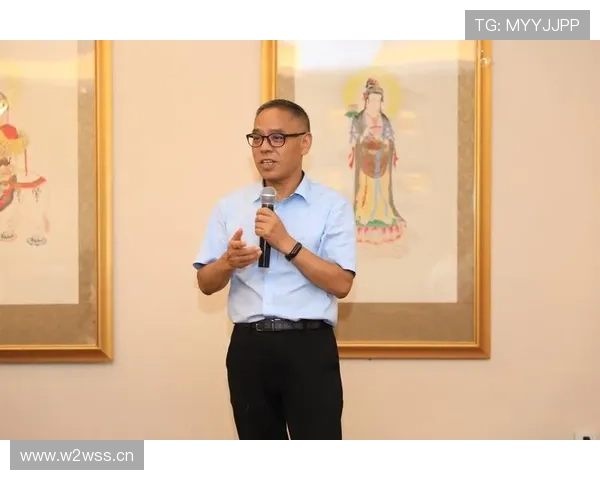 围绕企业家座右铭探寻事业智慧与奋斗精神的深度思考与成长路径之